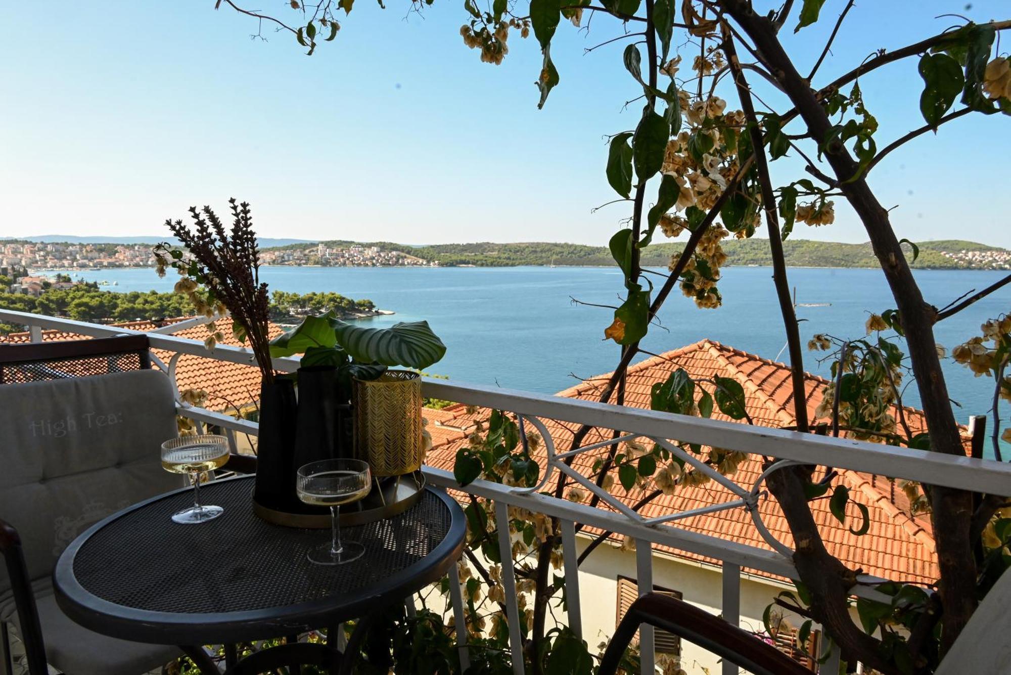 Apartment Spira Puovica Trogir Exterior foto